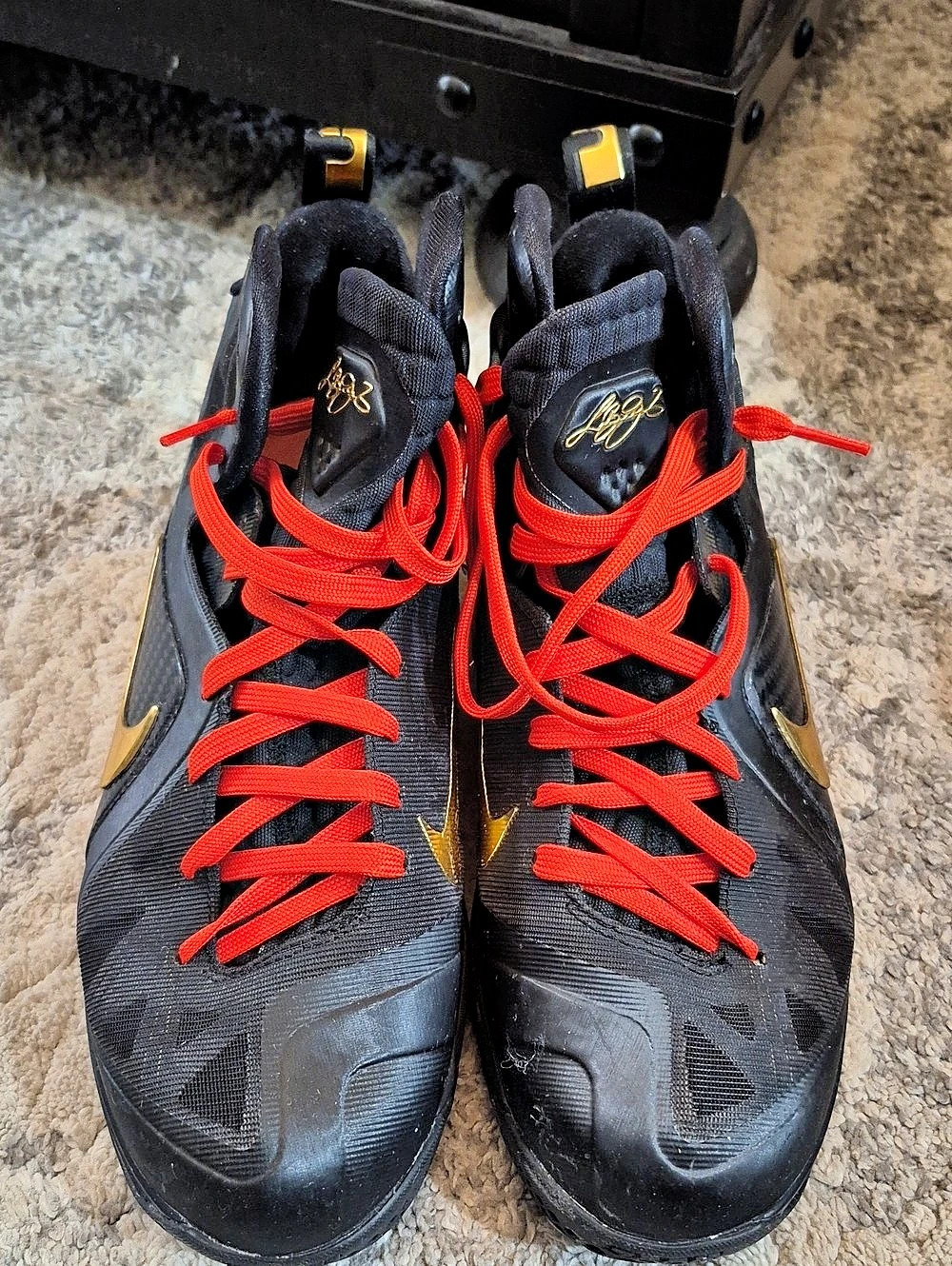 Nike LeBron 9 Men's Black Red Athletic Shoes US 11